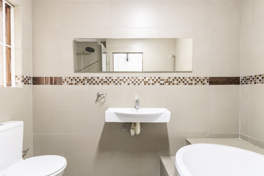 3 Bedroom Property for Sale in Lonehill Gauteng