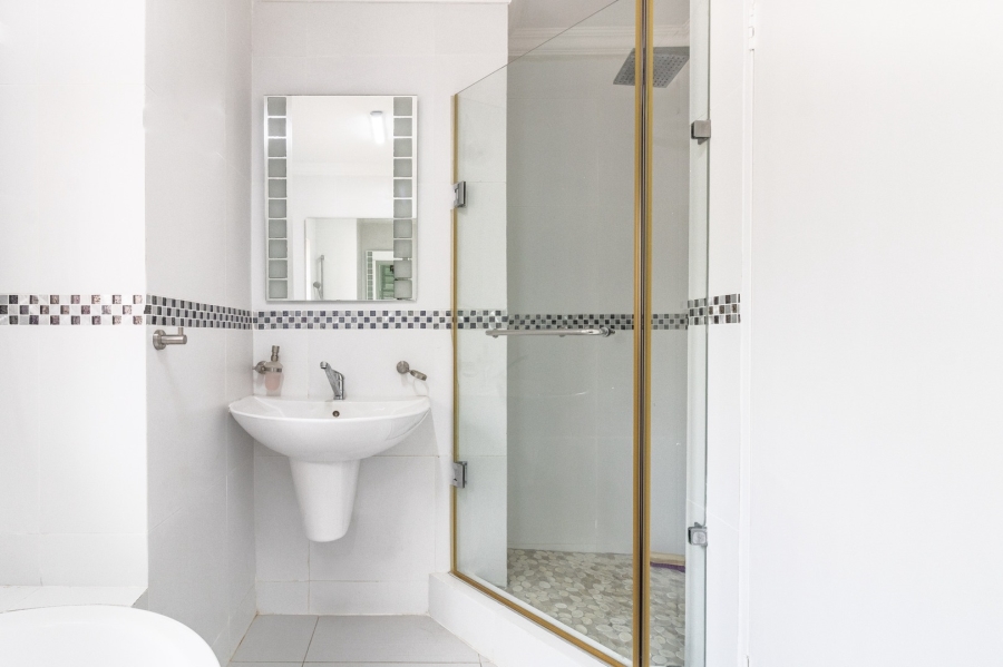 3 Bedroom Property for Sale in Lonehill Gauteng