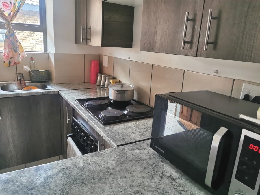 2 Bedroom Property for Sale in Witfield Gauteng