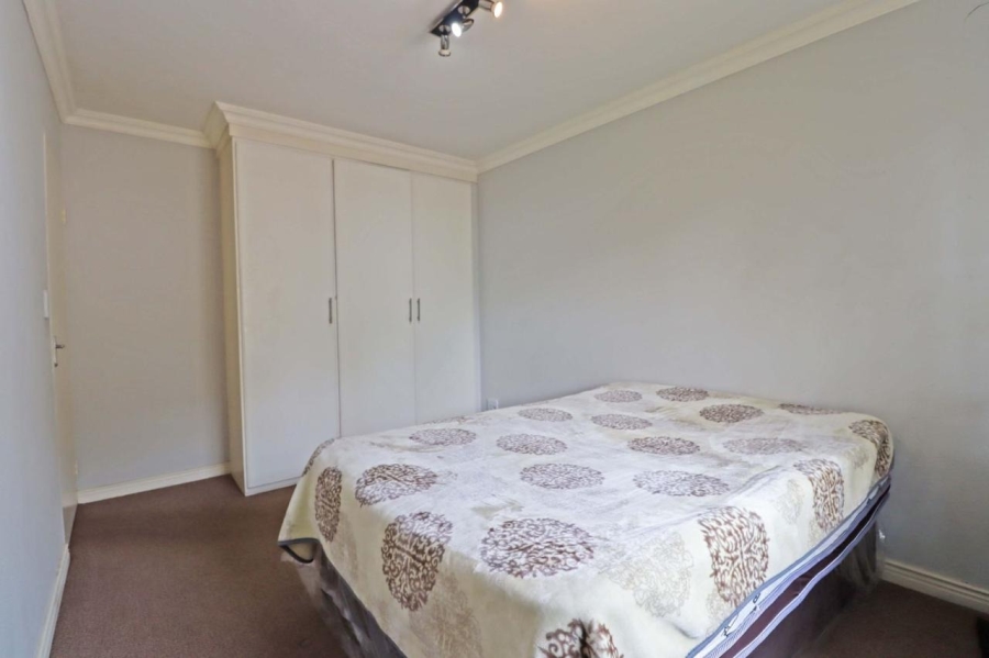 2 Bedroom Property for Sale in Bryanston Gauteng