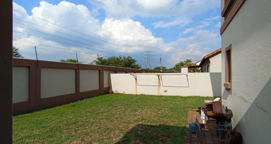 3 Bedroom Property for Sale in Annlin Gauteng