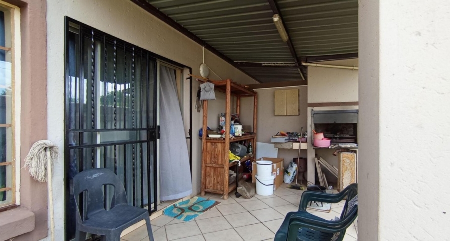 3 Bedroom Property for Sale in Annlin Gauteng