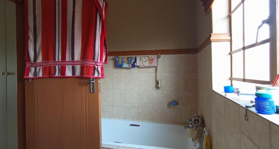 3 Bedroom Property for Sale in Annlin Gauteng