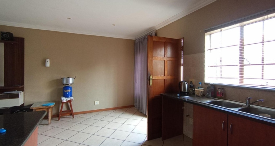 3 Bedroom Property for Sale in Annlin Gauteng