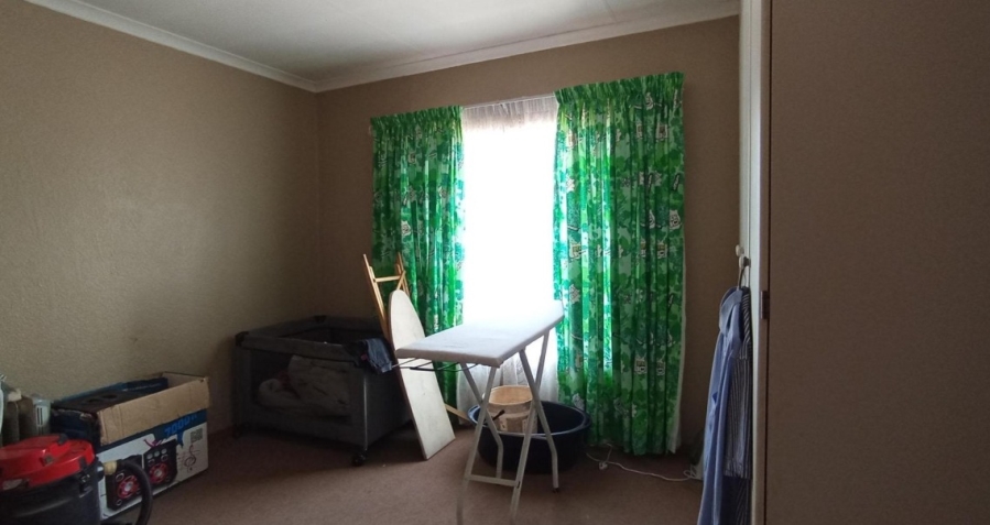 3 Bedroom Property for Sale in Annlin Gauteng
