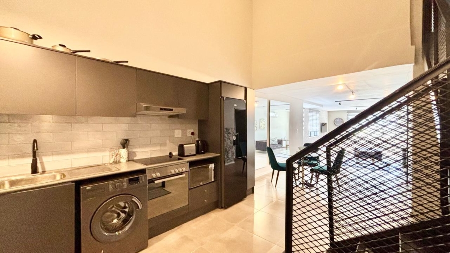 To Let 2 Bedroom Property for Rent in Sandown Gauteng