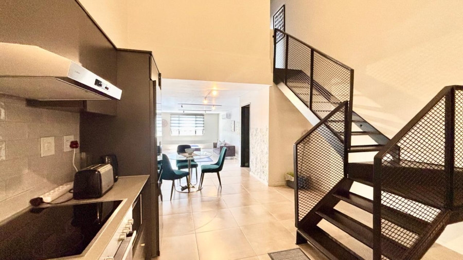 To Let 2 Bedroom Property for Rent in Sandown Gauteng