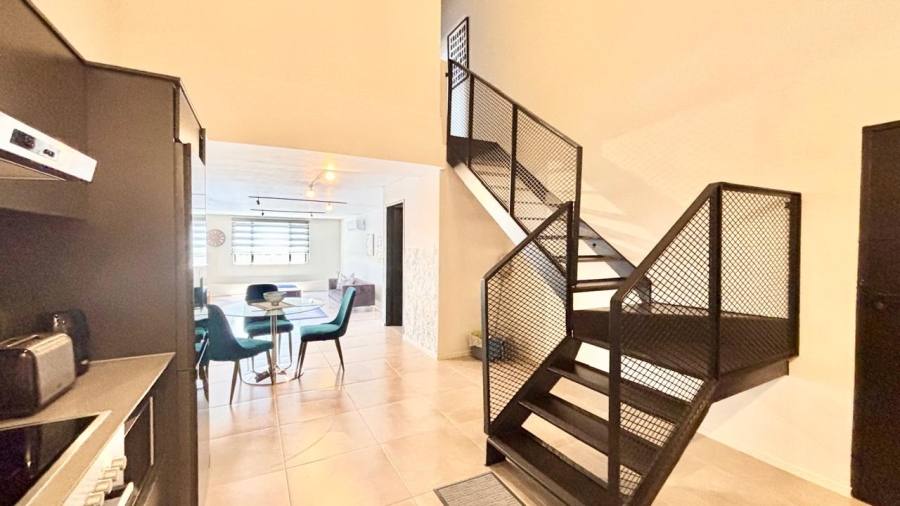 To Let 2 Bedroom Property for Rent in Sandown Gauteng