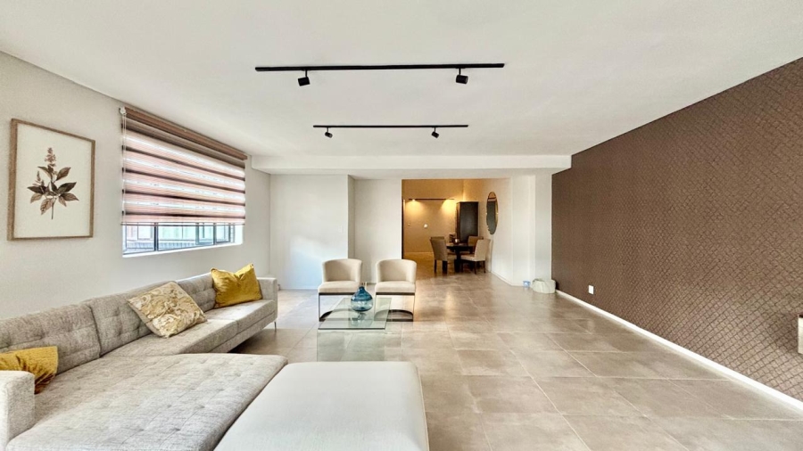 To Let 2 Bedroom Property for Rent in Sandown Gauteng