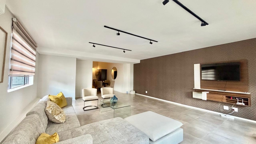 To Let 2 Bedroom Property for Rent in Sandown Gauteng