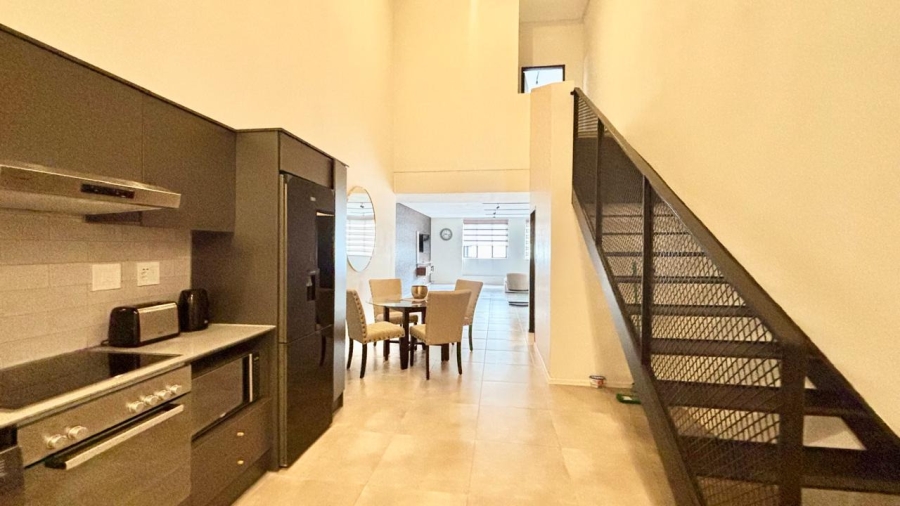 To Let 2 Bedroom Property for Rent in Sandown Gauteng