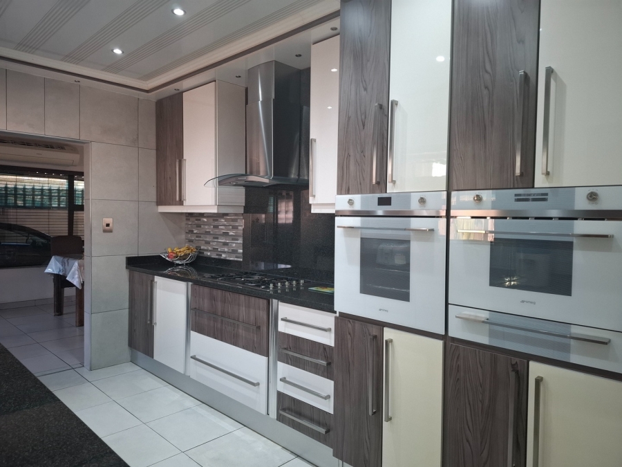 5 Bedroom Property for Sale in Actonville Gauteng