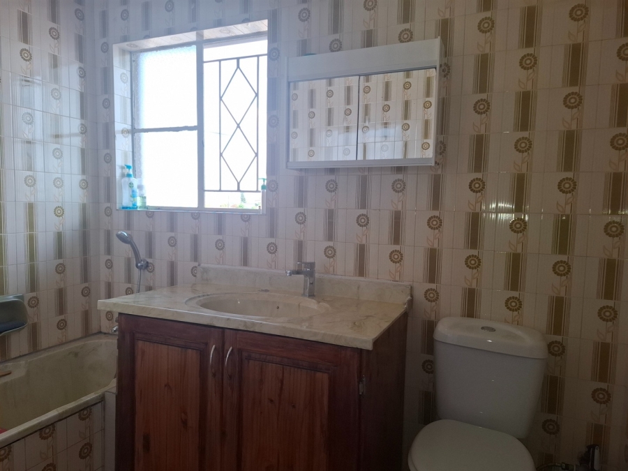 5 Bedroom Property for Sale in Actonville Gauteng