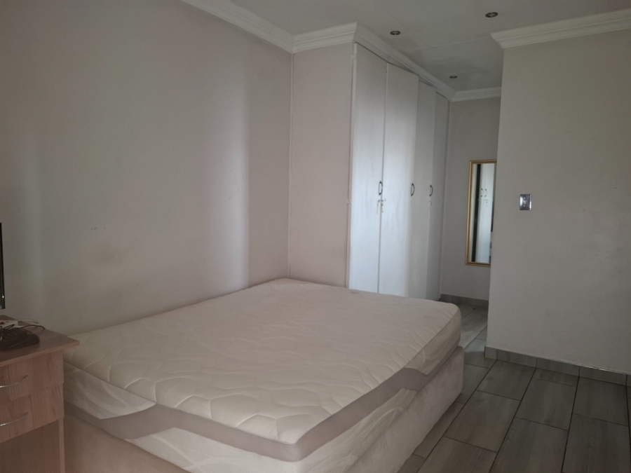 5 Bedroom Property for Sale in Actonville Gauteng