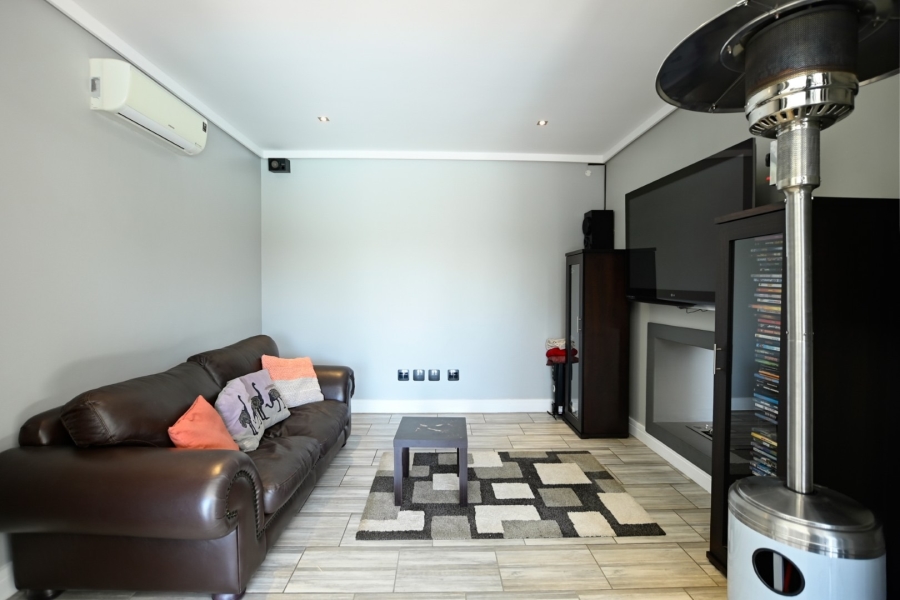 4 Bedroom Property for Sale in Sable Hills Gauteng