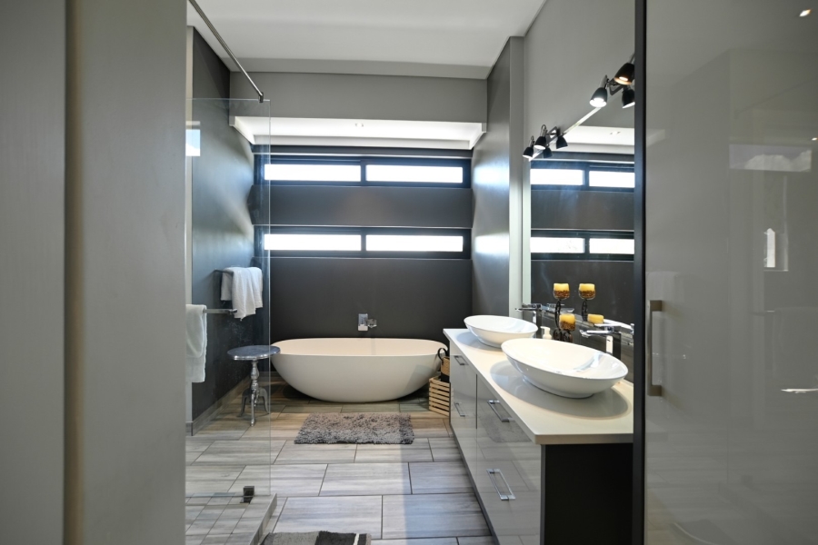 4 Bedroom Property for Sale in Sable Hills Gauteng