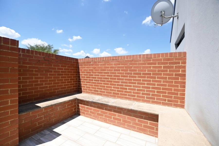 4 Bedroom Property for Sale in Sable Hills Gauteng