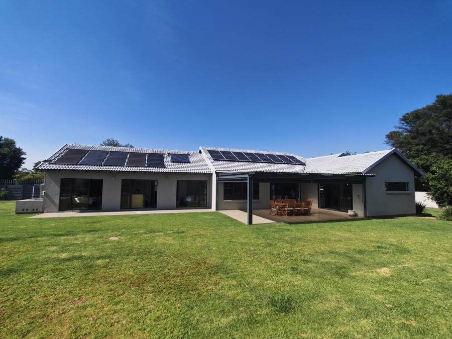 3 Bedroom Property for Sale in Brackenhurst Gauteng