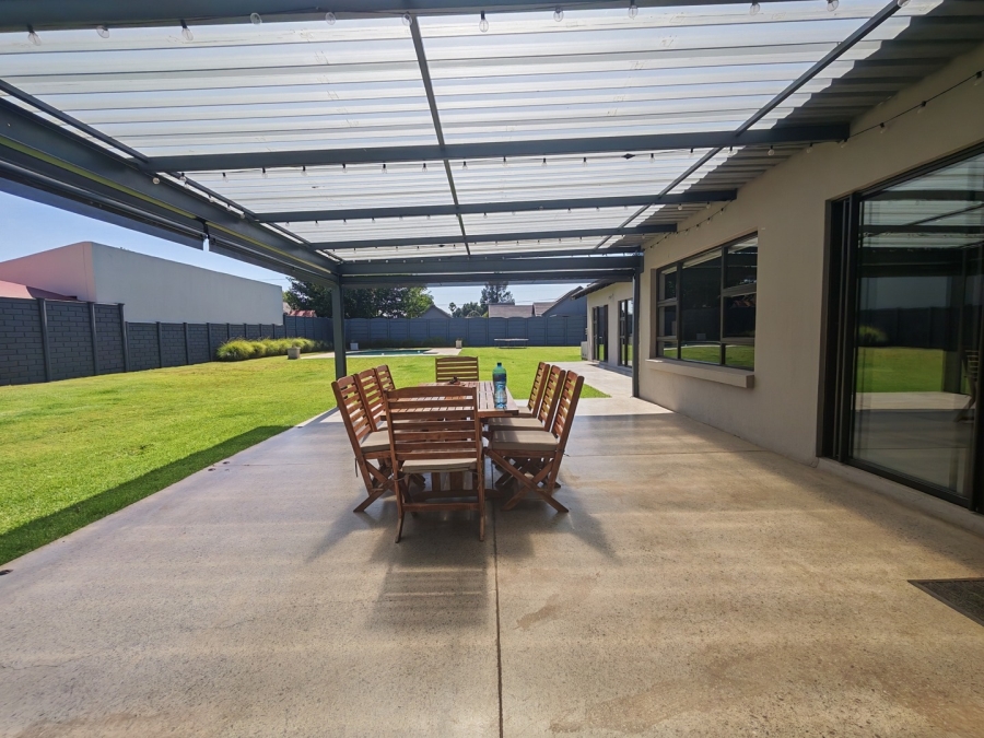 3 Bedroom Property for Sale in Brackenhurst Gauteng