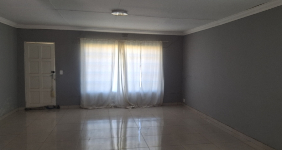3 Bedroom Property for Sale in Nanescol Gauteng
