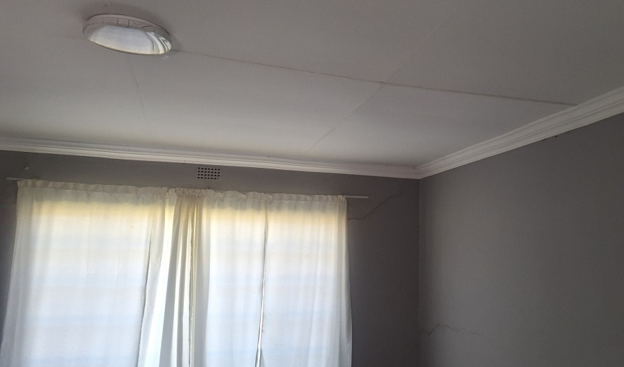 3 Bedroom Property for Sale in Nanescol Gauteng