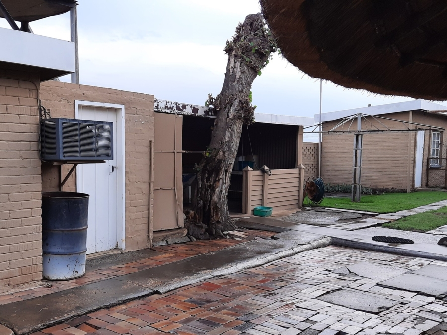 3 Bedroom Property for Sale in Vlakplaats Gauteng