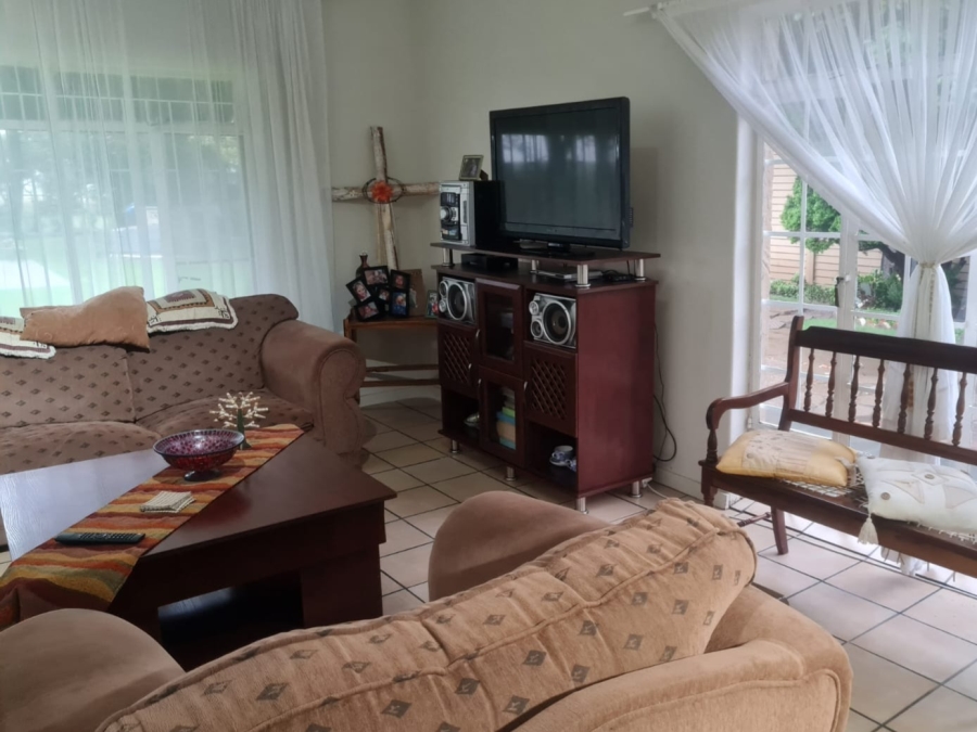 3 Bedroom Property for Sale in Vlakplaats Gauteng