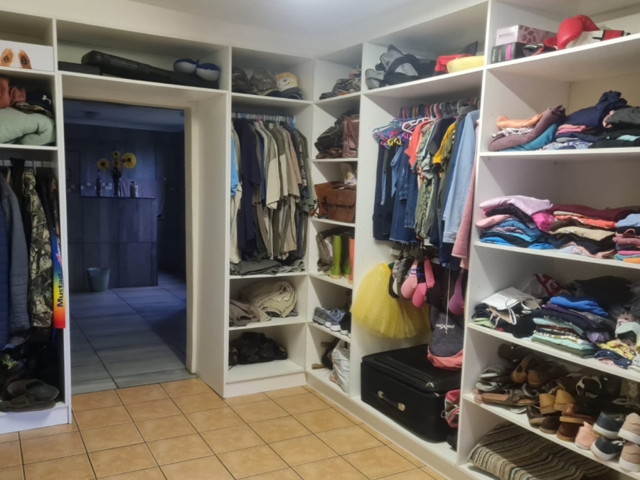 3 Bedroom Property for Sale in Vlakplaats Gauteng