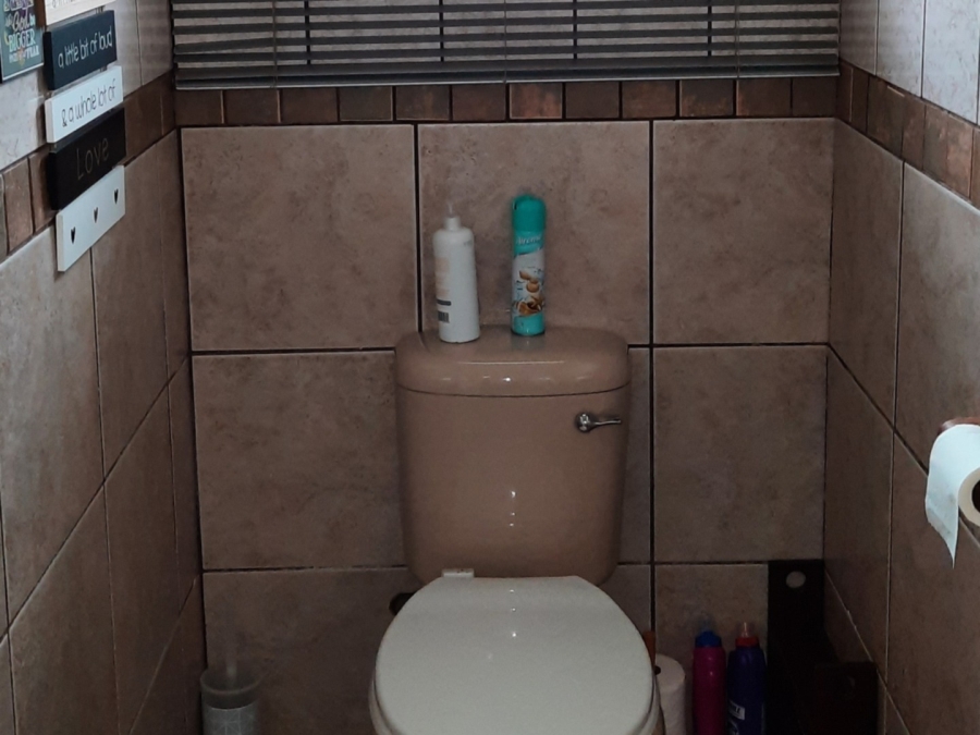 3 Bedroom Property for Sale in Vlakplaats Gauteng