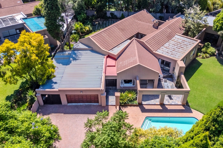 4 Bedroom Property for Sale in Douglasdale Gauteng