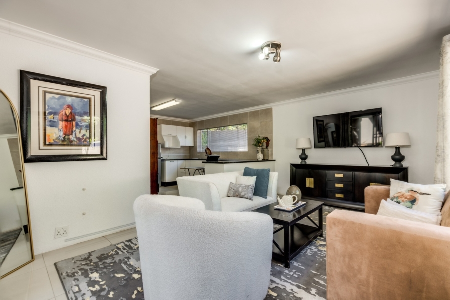 4 Bedroom Property for Sale in Douglasdale Gauteng