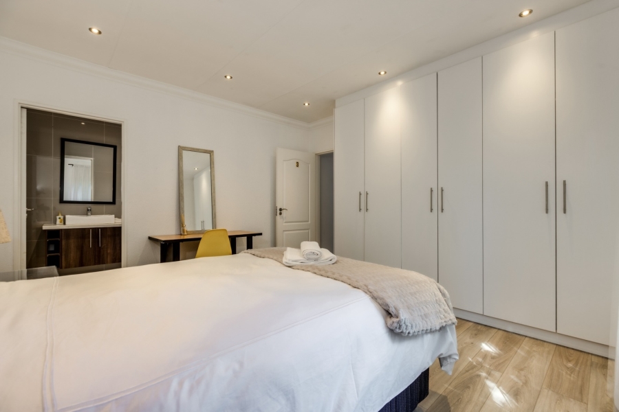 4 Bedroom Property for Sale in Douglasdale Gauteng