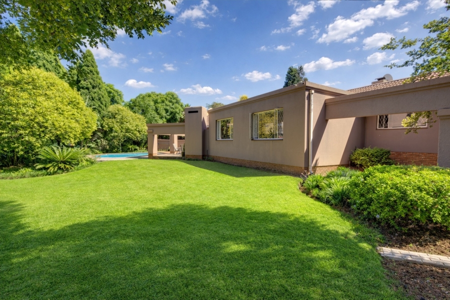 4 Bedroom Property for Sale in Douglasdale Gauteng