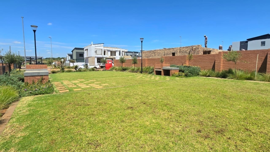 4 Bedroom Property for Sale in Fountainbrook Estate Gauteng