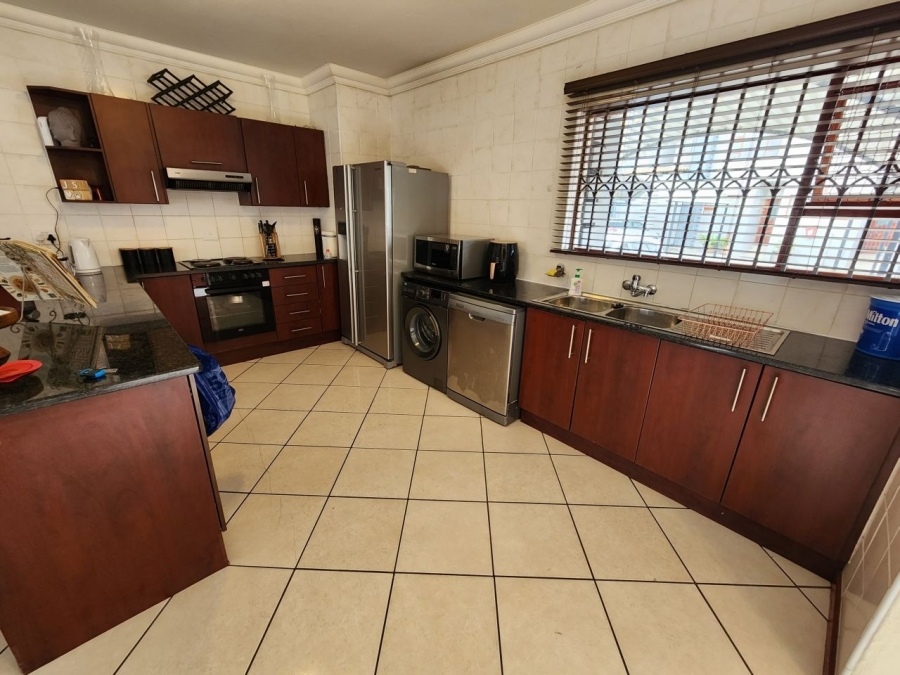 3 Bedroom Property for Sale in Ravenswood Gauteng