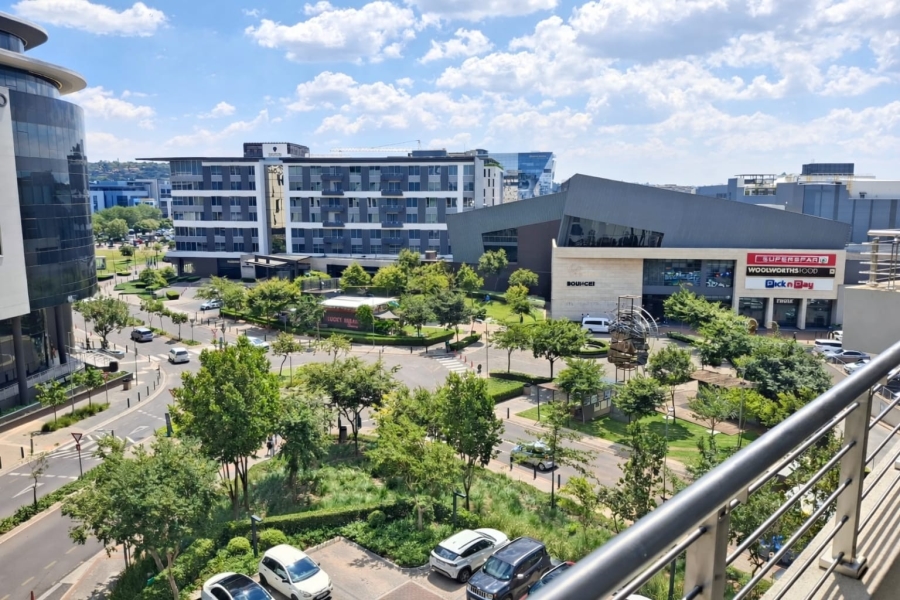 To Let 2 Bedroom Property for Rent in Waterkloof Glen Gauteng