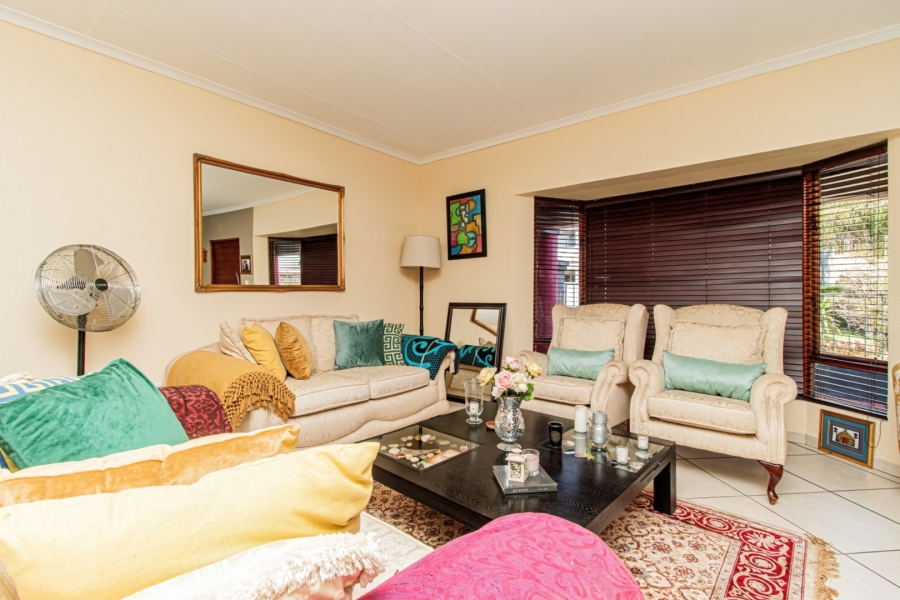 3 Bedroom Property for Sale in Greenstone Hill Gauteng