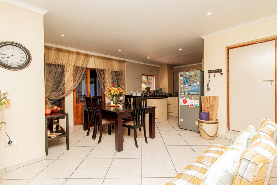 3 Bedroom Property for Sale in Greenstone Hill Gauteng