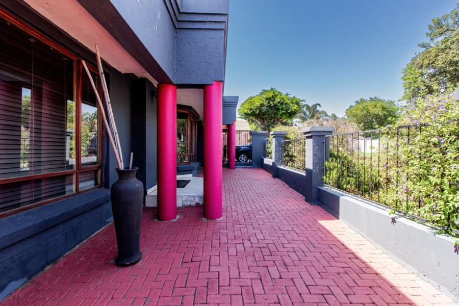 3 Bedroom Property for Sale in Greenstone Hill Gauteng