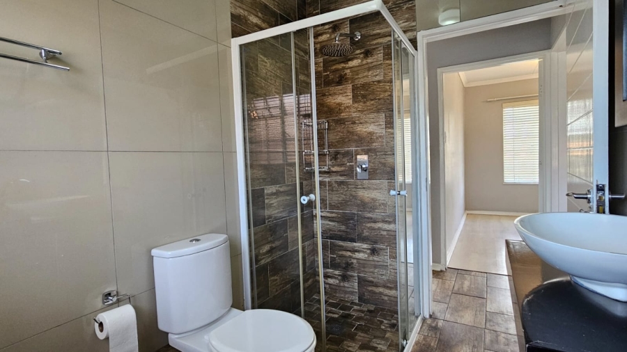 2 Bedroom Property for Sale in New Redruth Gauteng