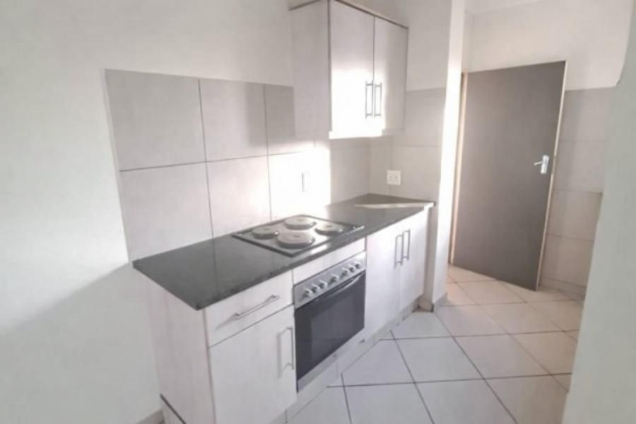 2 Bedroom Property for Sale in Summerfields Estate Gauteng