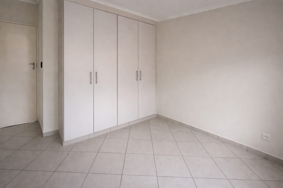 2 Bedroom Property for Sale in Summerfields Estate Gauteng