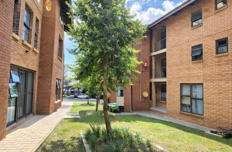 2 Bedroom Property for Sale in Summerfields Estate Gauteng