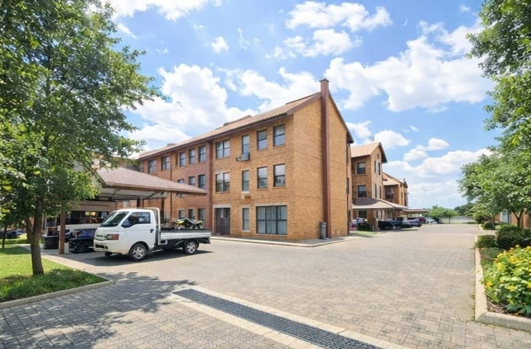 2 Bedroom Property for Sale in Summerfields Estate Gauteng