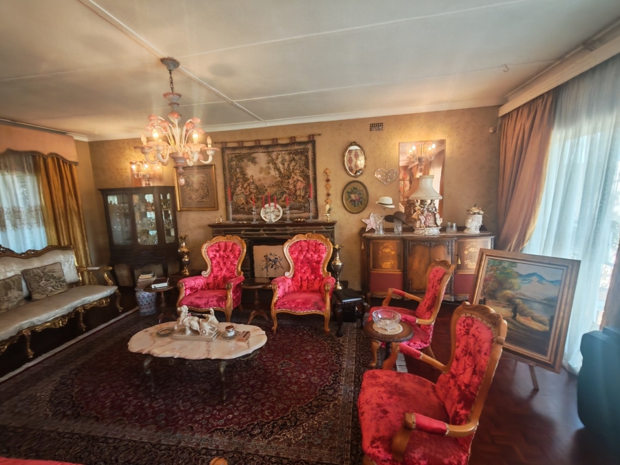 4 Bedroom Property for Sale in Raceview Gauteng