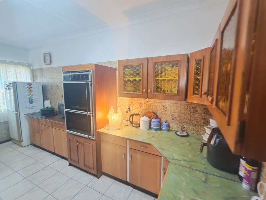 4 Bedroom Property for Sale in Raceview Gauteng