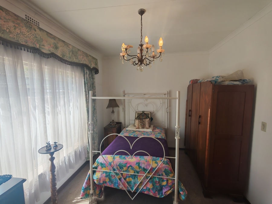 4 Bedroom Property for Sale in Raceview Gauteng