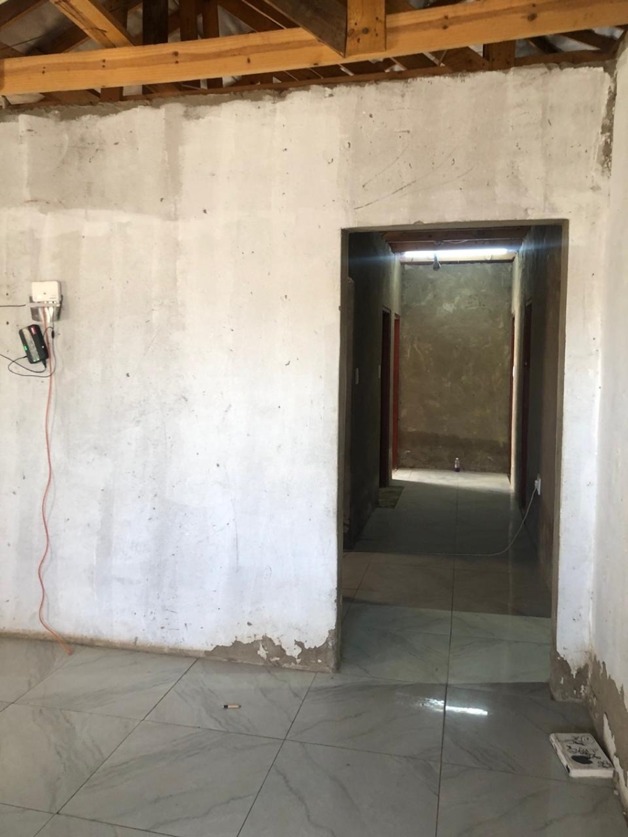 3 Bedroom Property for Sale in Lakeside Gauteng