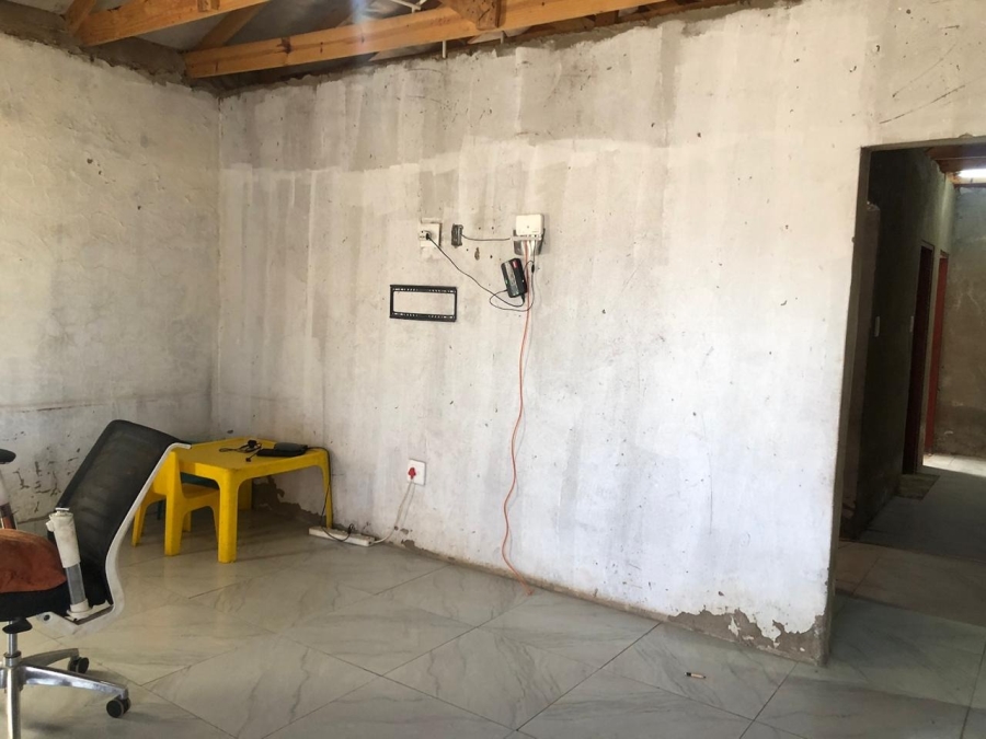 3 Bedroom Property for Sale in Lakeside Gauteng