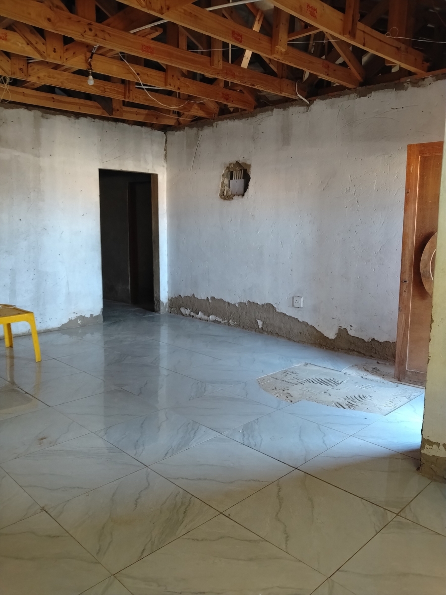 3 Bedroom Property for Sale in Lakeside Gauteng